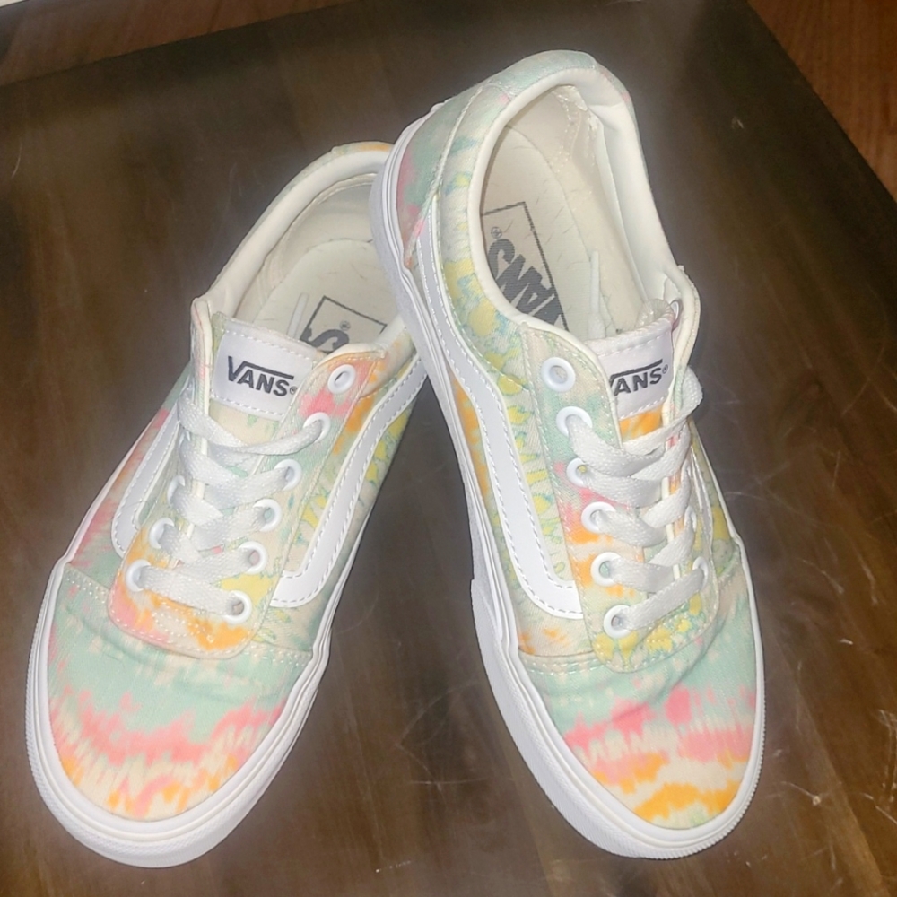 Tie dye Vans